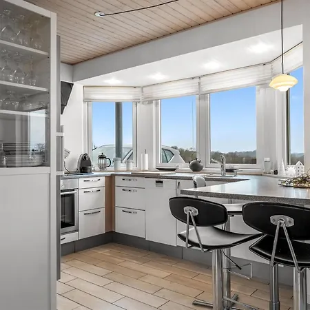 Ferienhaus Tofan - 75m From The Sea By Interhome