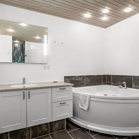 Feriehus Tofan - 75m From The Sea By Interhome